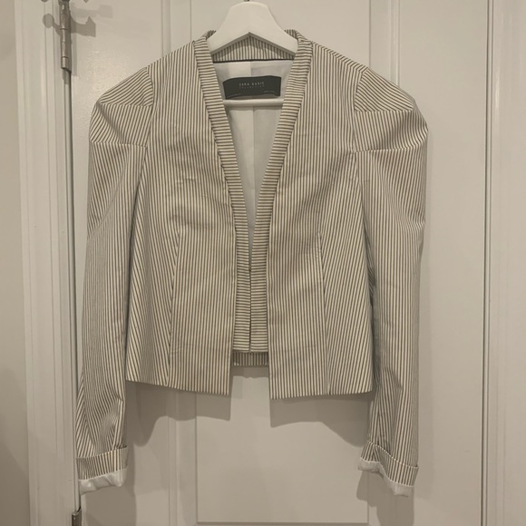 Zara Jackets & Blazers - Zara blazer
